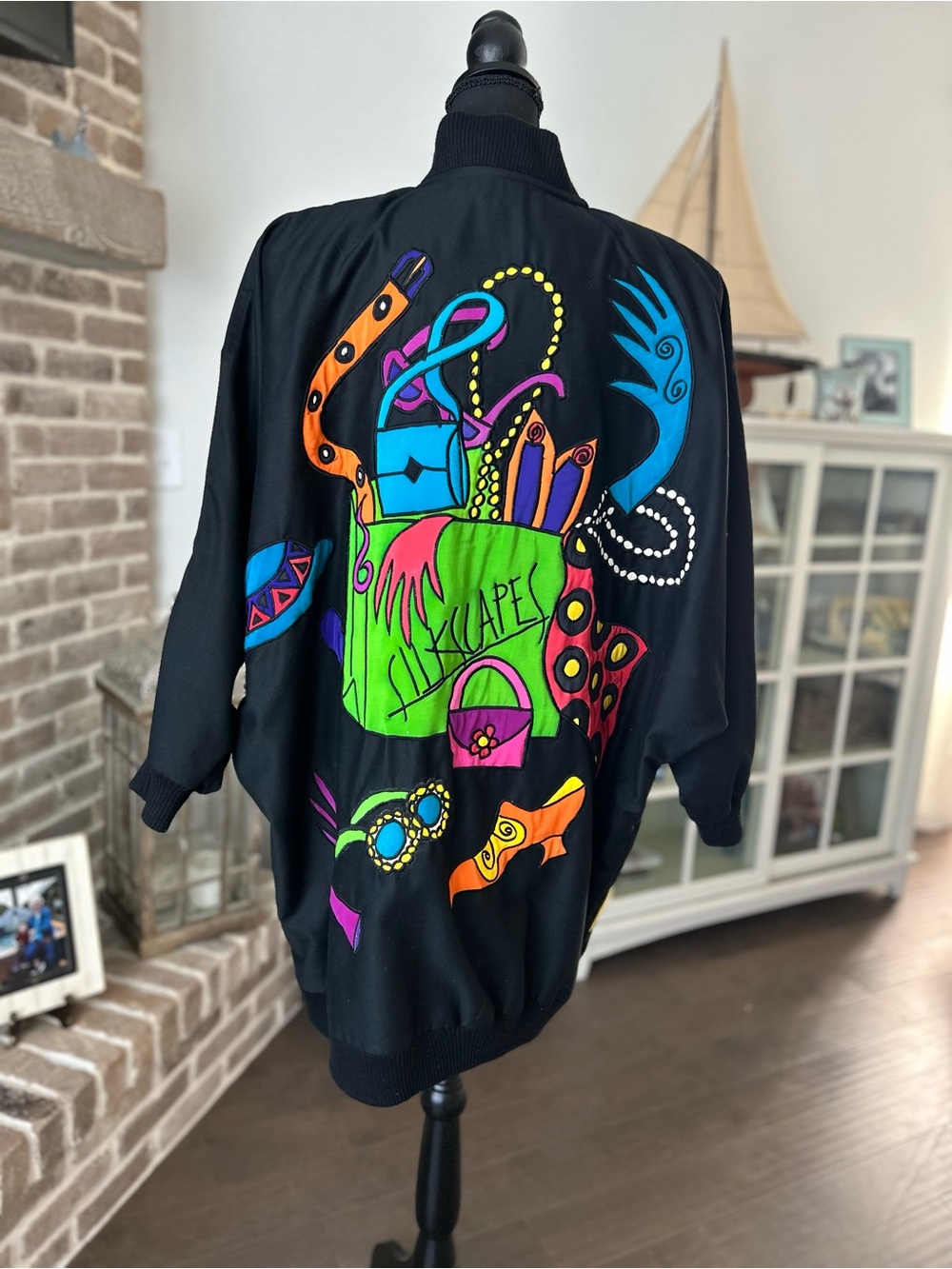 Vintage 1980s Silkscapes "Wearable Art" Pop Art Cosmetics Bomber Jacket One SZ